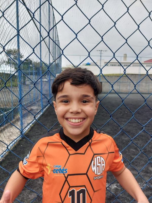LÉO