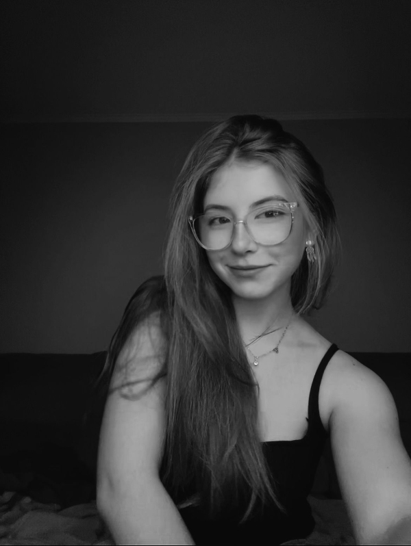 LÍVIA