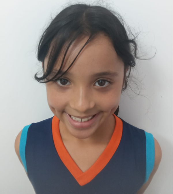 LIVIA PERES
