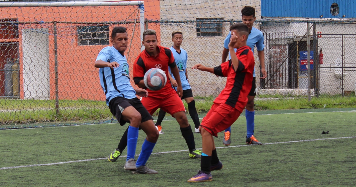 Nova Aliança campeão da Copa Futebol Mogiano Sub 15