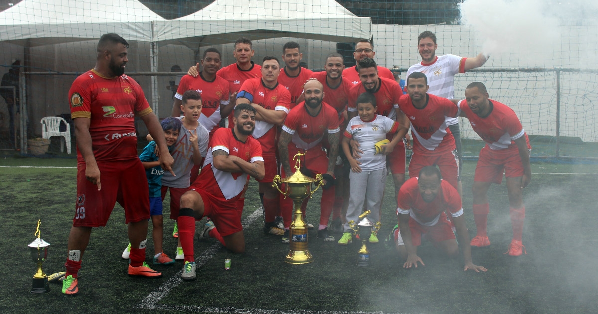 Invicto, Galo de Ouro conquista a Copa Futebol Mogiano