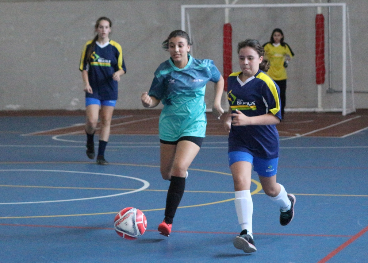 Chegou a vez do futebol feminino no 15º Jogos Interescolares MM Calçados